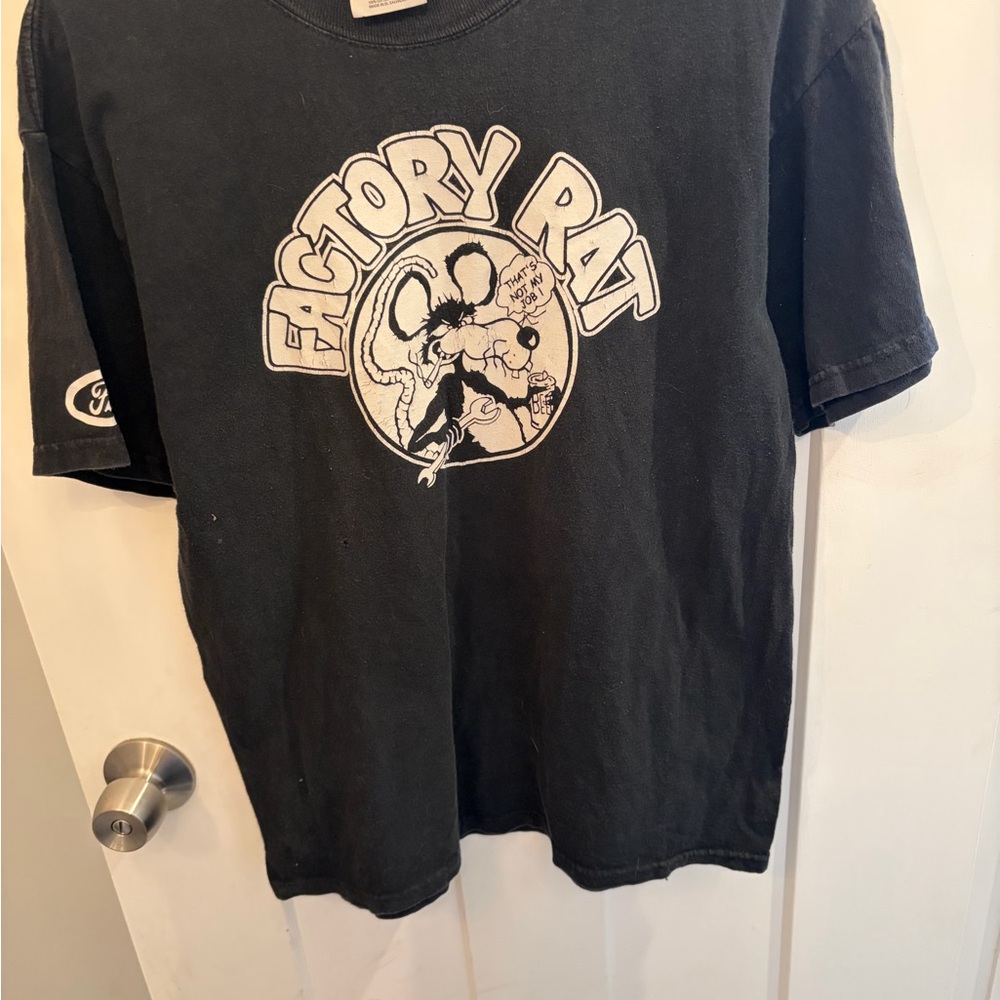 Factory Rat Graphic Tee in Black